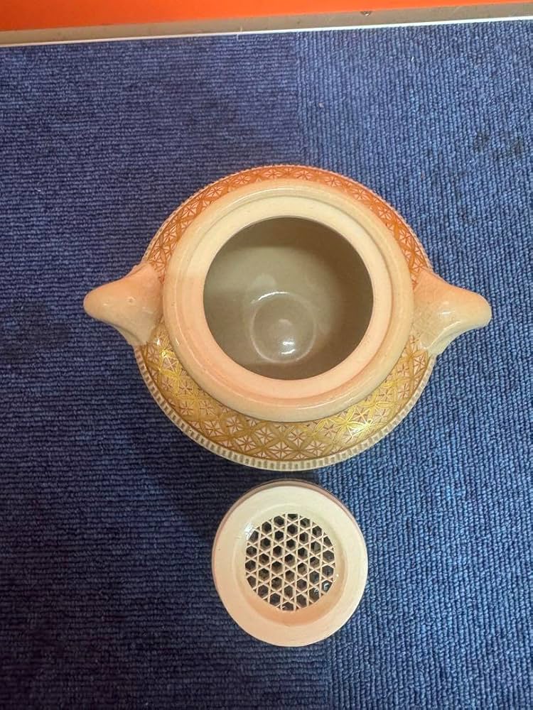 Amazon｜1692 薩摩焼 田の浦窯 仁楓 透かし彫り 鶴文 香炉｜仏壇用香炉