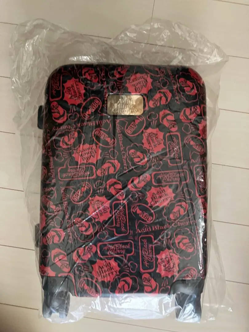 2026年最新】ACiD black cherryキャリーケースの人気アイテム - メルカリ