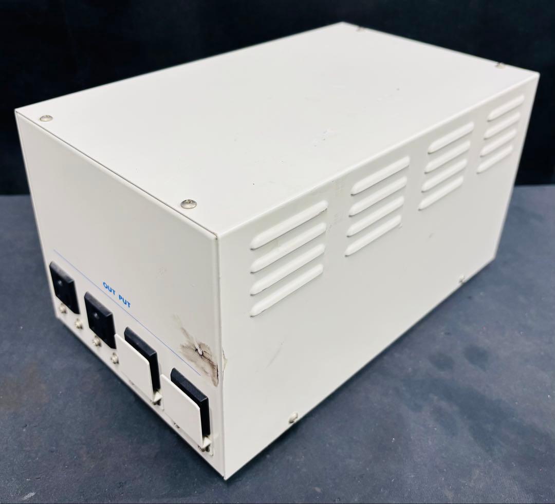 Z*Z様 東亜電子 CDF1-500 アイソレーショントランス 変圧器 TOA Z*Z様 東亜電子 CDF1-500 アイソレーショントランス 変圧器 TOA TOA