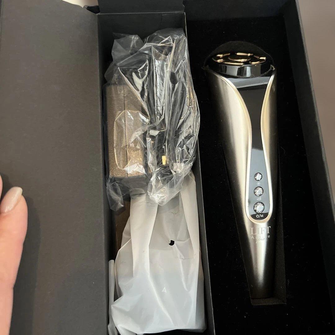 CLALAActivePro美顔器フェイスマッサージ - メルカリ