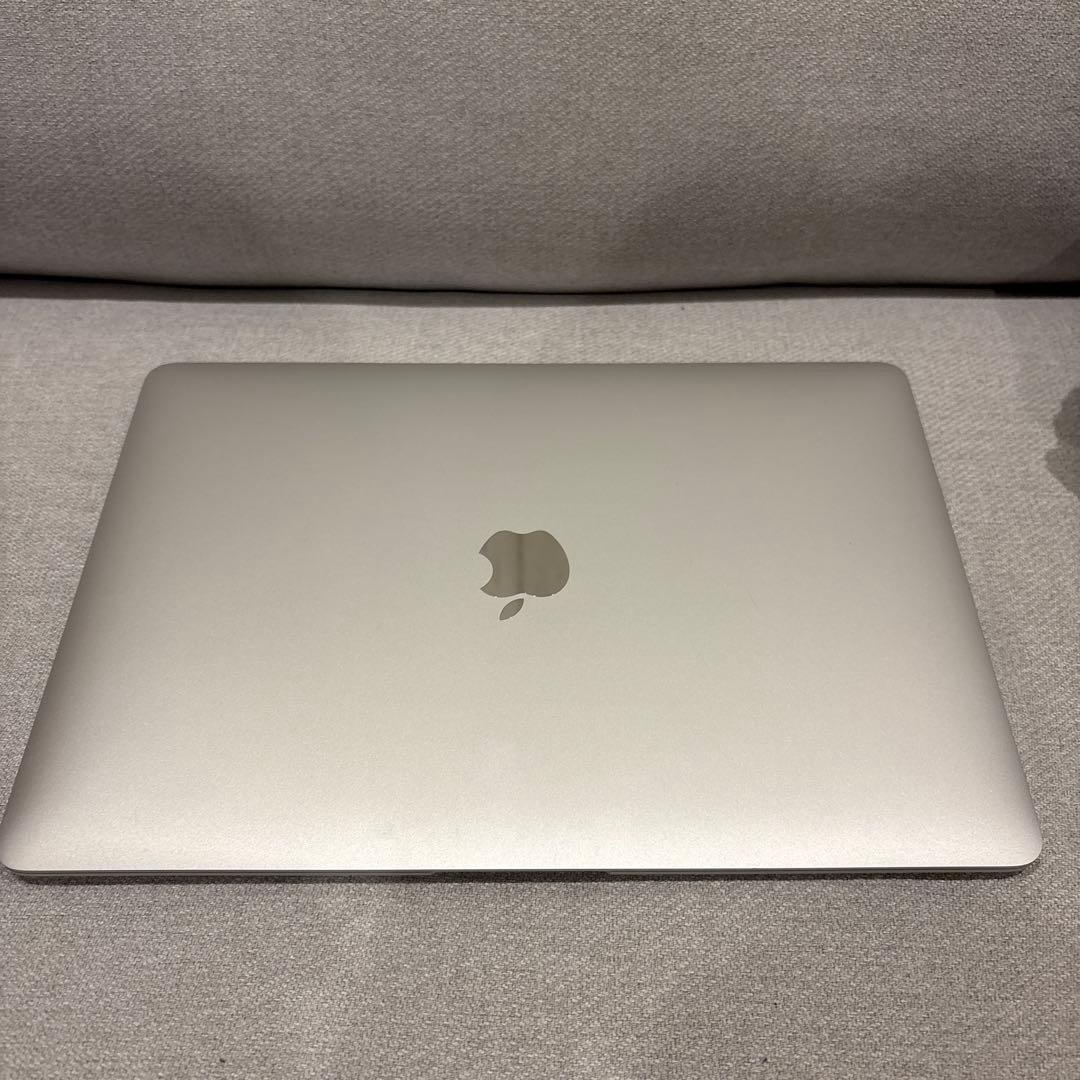 【美品】　MacBook Air 2020 値下げ交渉可能 Apple MacBook air2020【お値下げ交渉可能】 - メルカリ